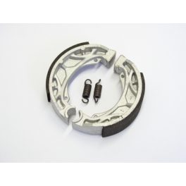   Fékpofa Piaggio Nrg Mc2 98-00 / Mc3 01-06 / Typhoon 00-04 / Vespa Et2 97-05 / Et4 00-04 / Vespa Lx 2T-4T 05-10 / Runner 97-05 / Skipper 125-150 94-97/ Zip 100 06- / Hátsó - Rms