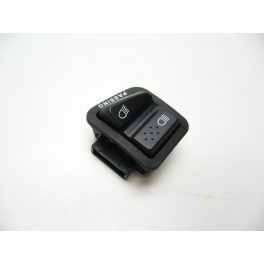   Original Parts - Fényszórókapcsoló Piaggio Liberty Rst 03-10 / Sport 50-125-150-200 06-08 / Beverly S 125-200-250-400I 01-08 / Carnaby 125-200-250I 07-10 / Fly / Fly Ii 100-125-150 04-12 / Runner Vx-Vxr