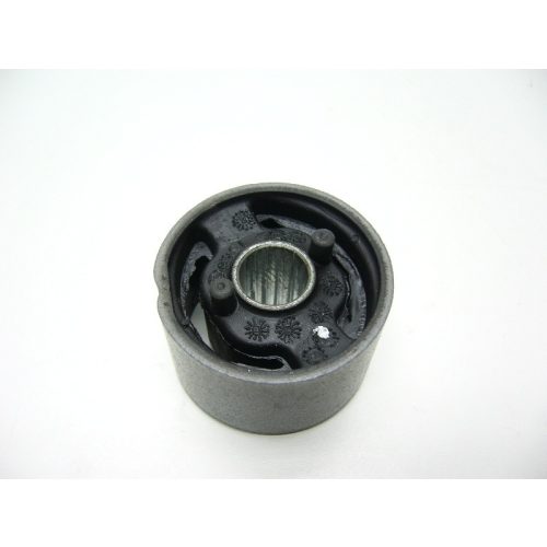 RMS - Rezgéscsillpító Szilentblokk Gilera Runner 125-200 VX-VXR / Nexus 250  06-07 / Nexus 300 08-11 / Liberty 125-150-200 / Beverly 125-200-250-300 / Fly 50-100-125-150 4T / Vespa GT 125-200-250 / GTS-GTV 125-250-300 / Aprilia Sportcity One 125 0