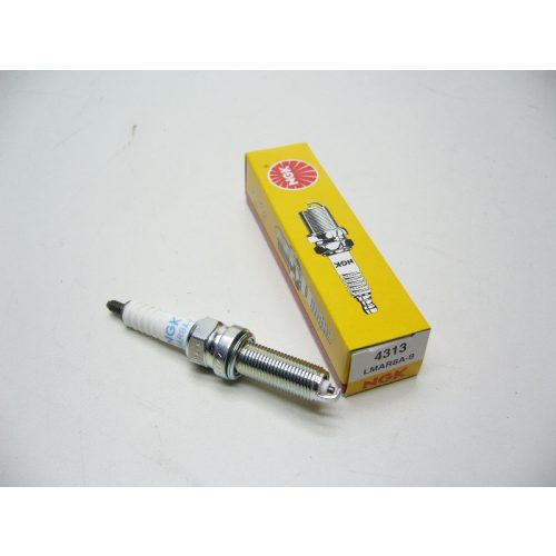 Gyertya Ngk Lmar8A9