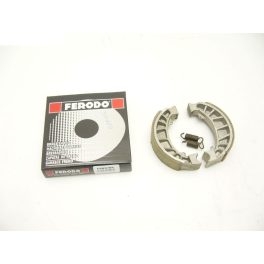   Fékpofa Piaggio Nrg Mc2 98-00 / Mc3 01-06 / Typhoon 00-04 / Vespa Et2 97-05 / Et4 00-04 / Vespa Lx 2T-4T 05-10 / Runner 97-05 / Skipper 125-150 94-97/ Zip 100 06- / Hátsó - Ferodo