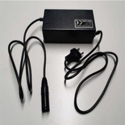 Elektromos kerékpár töltő 48V12Ah -  Litiumos